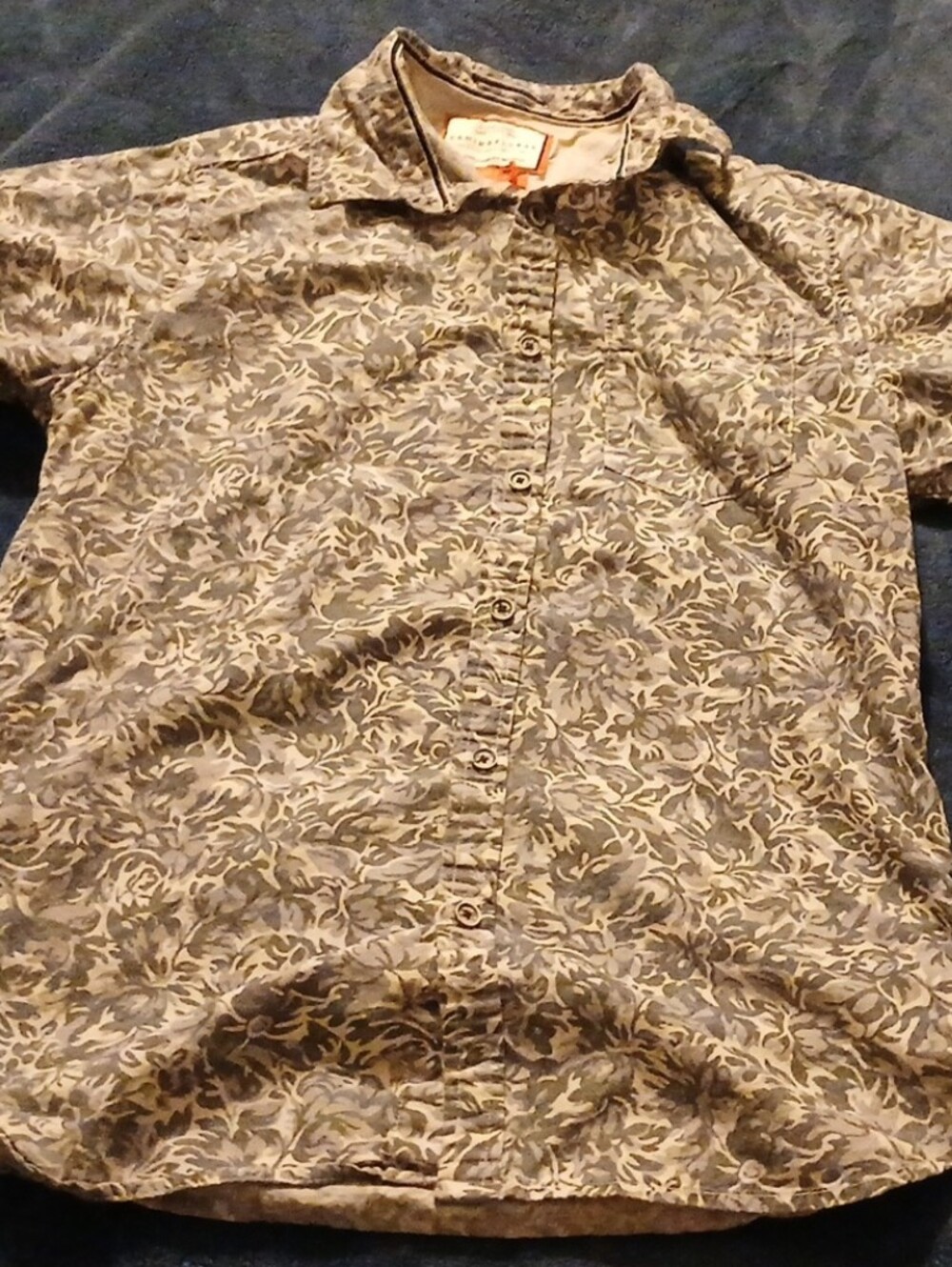 Denim & Flower Short-Sleeve Button-Down Floral Shirt - Gray and Cream